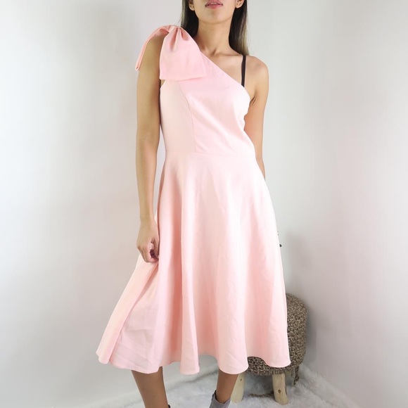 gal meets glam yvonne